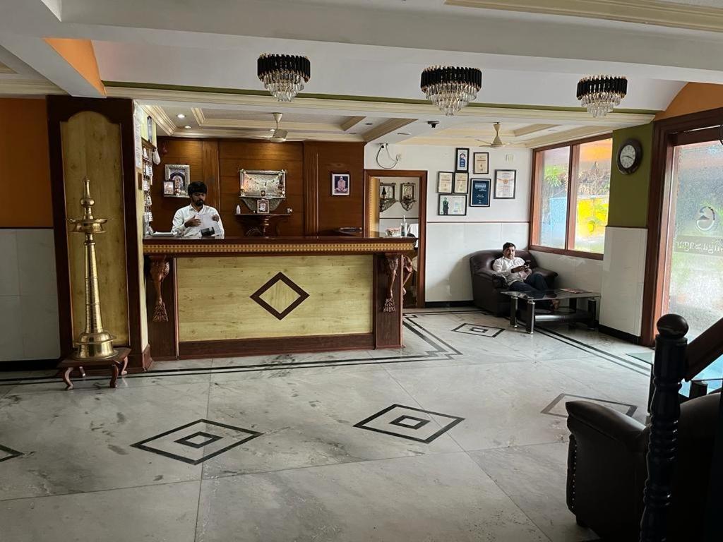 Ganga Sagar Hotel バンガロール エクステリア 写真