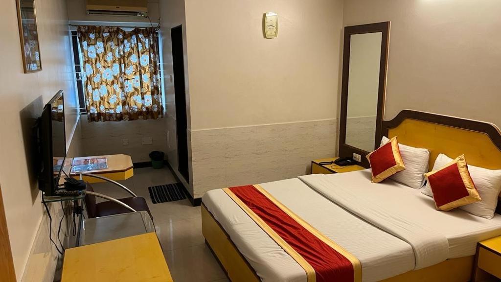 Ganga Sagar Hotel バンガロール エクステリア 写真